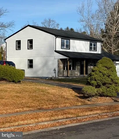 $835,000 | 3592 Black Angus Drive, Huntingdon Valley, PA 19006