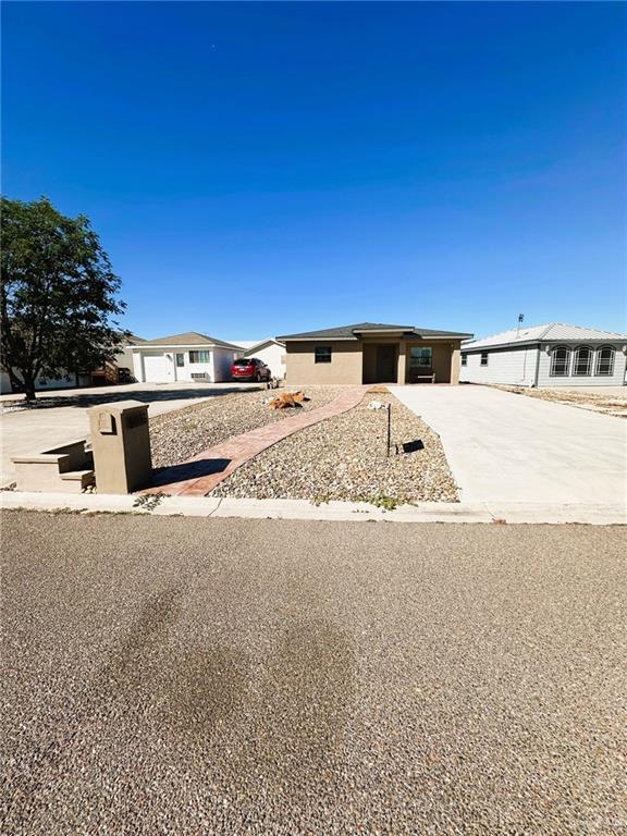 2005 Bogey Drive Mission, TX 78572 - Photo 2 of 15