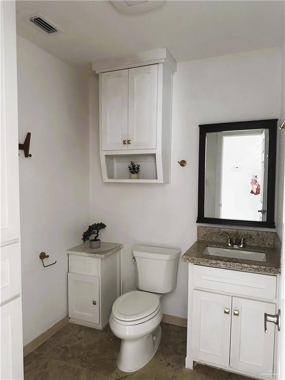 2005 Bogey Drive Mission, TX 78572 - Photo 8 of 15