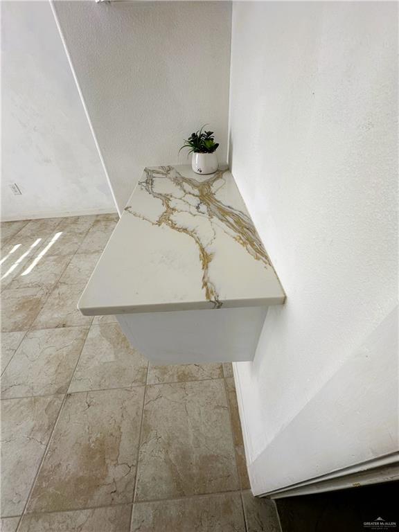 2005 Bogey Drive Mission, TX 78572 - Photo 10 of 15