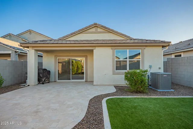 $2,395 | 3274 West Stradling Avenue, Apache Junction, AZ 85120