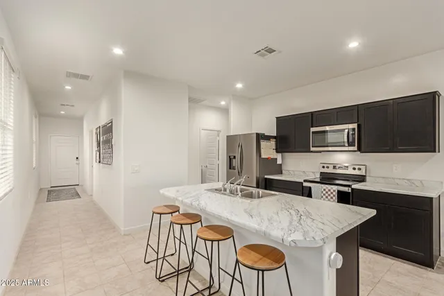 $2,395 | 3274 West Stradling Avenue, Apache Junction, AZ 85120