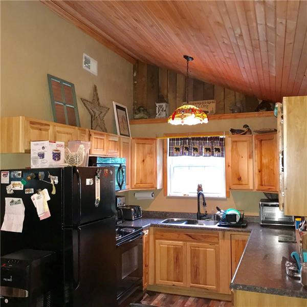 520 Kuhntown Road Somerset, PA 15501 - Photo 15 of 19 Gallery Image 15