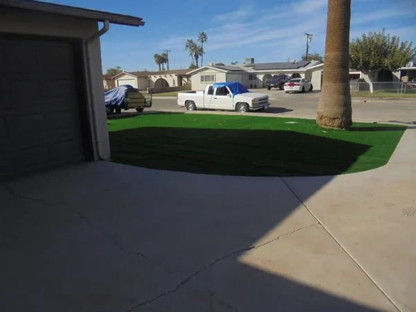 $259,000 | 570 Holley Lane, Blythe, CA 92225
