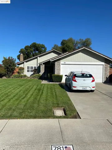 $2,700 | 781 Dorchester Circle, Lodi, CA 95240