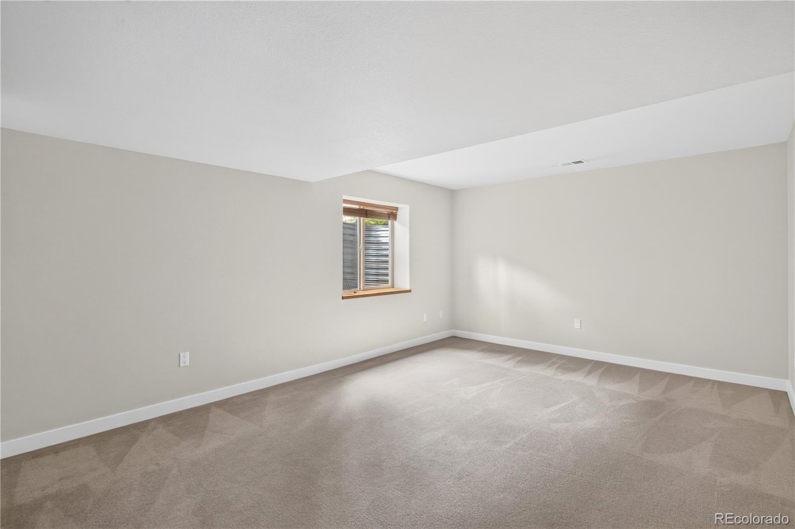 1247 Jesse Court Highlands Ranch, CO 80126 - Photo 38 of 49