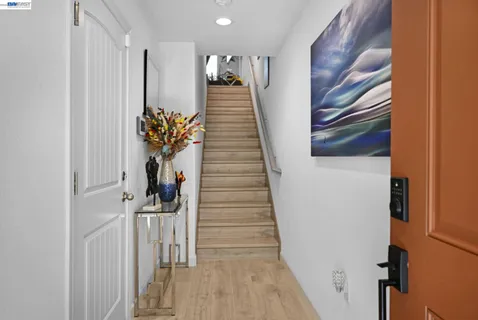 $709,000 | 296 Laurel Knoll Drive, Martinez, CA 94553