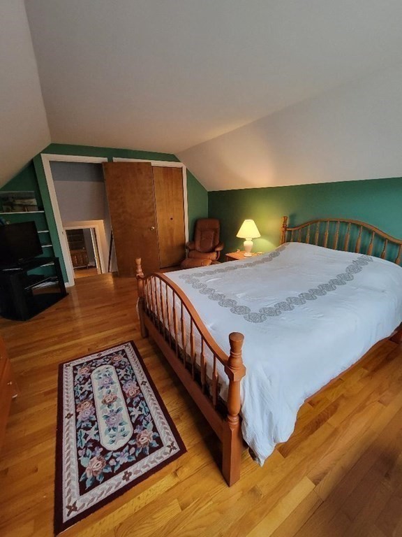 176 Ravenswood Road Waltham, MA 02453 - Photo 17 of 21 Gallery Image 17