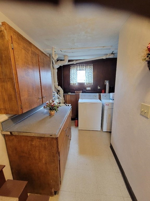 176 Ravenswood Road Waltham, MA 02453 - Photo 18 of 21 Gallery Image 18