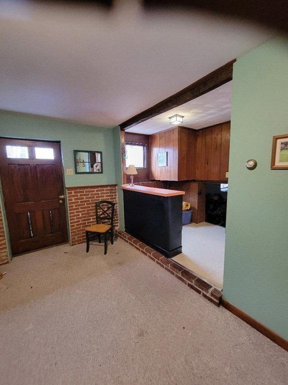 176 Ravenswood Road Waltham, MA 02453 - Photo 19 of 21 Gallery Image 19