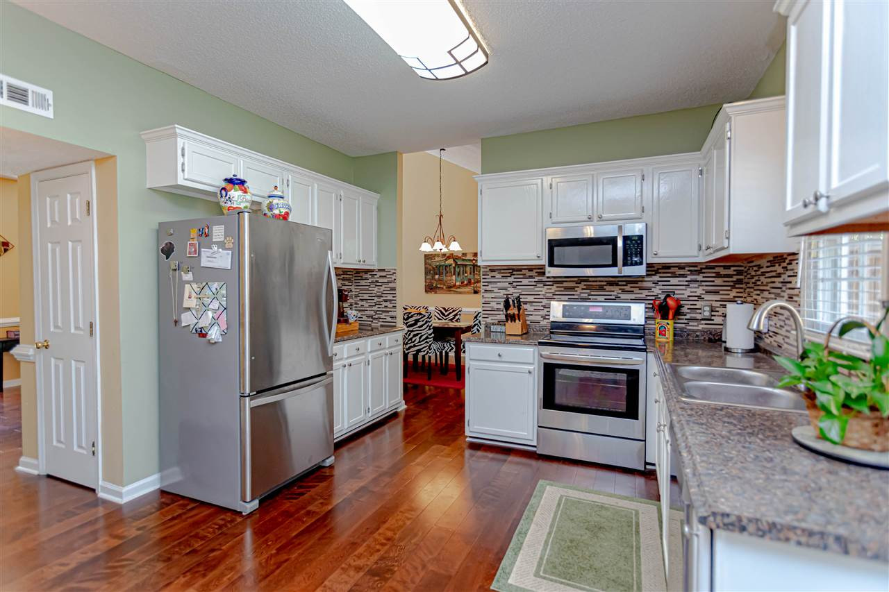 5509 Edgebury Road Raleigh, NC 27613 - Photo 15 of 29 Photo 15