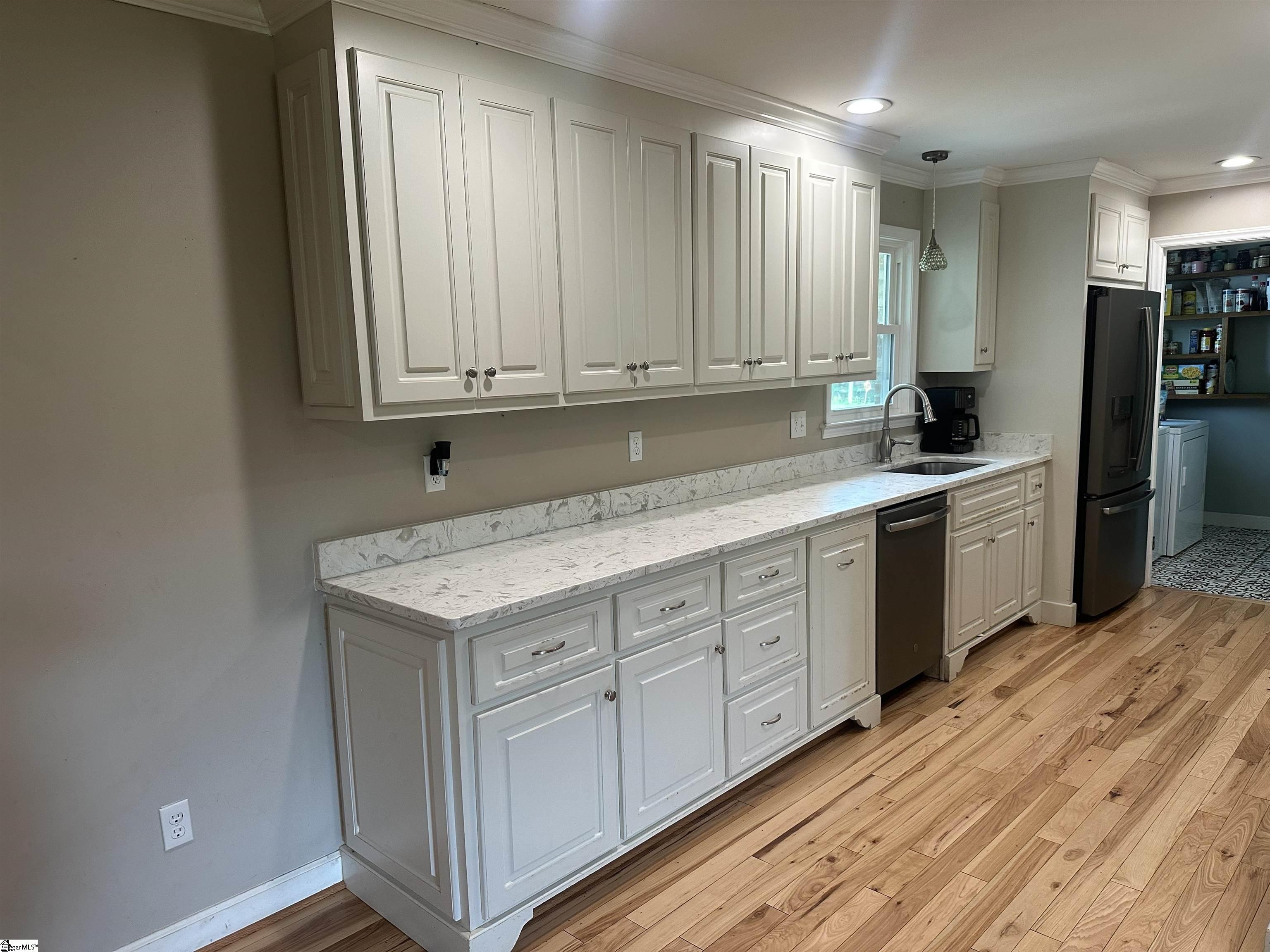 329 Wash Lesley Road Pickens, SC 29671 - Photo 12 of 37