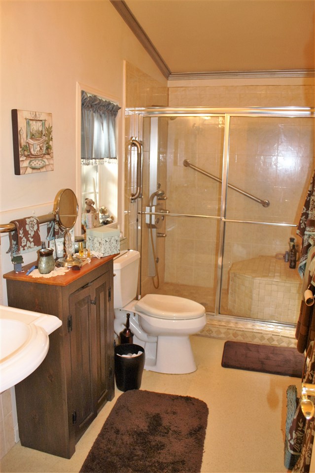 46 Murray Drive, Unit 46 Rochester, NH 03868 - Photo 21 of 38