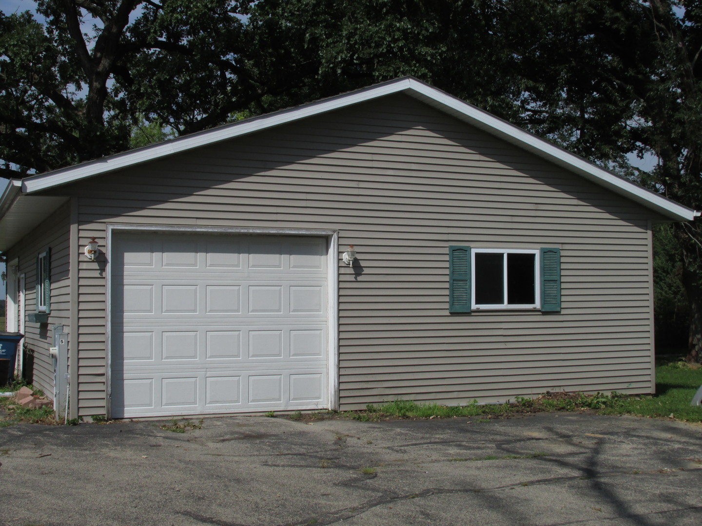 1928 Ole Hickory Road Amboy, IL 61310 - Photo 21 of 29 Gallery Image 21