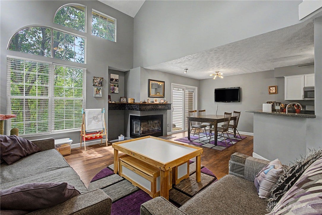 3932 West Summit Ridge Drive Beavercreek, OH 45430 - Photo 15 of 64 Gallery Image 15