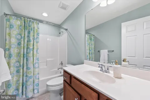 $1,095,000 | 38263 Comegys Court, Lewes, DE 19958