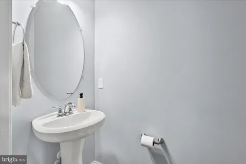 $1,095,000 | 38263 Comegys Court, Lewes, DE 19958