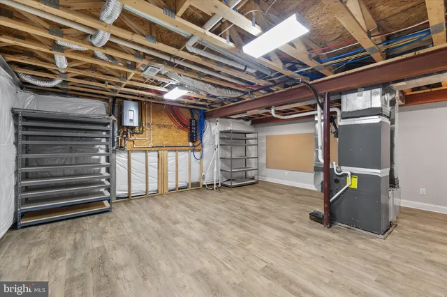 $1,095,000 | 38263 Comegys Court, Lewes, DE 19958