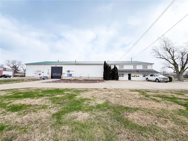 $549,000 | 804 Grandview Street, Paris, IL 61944