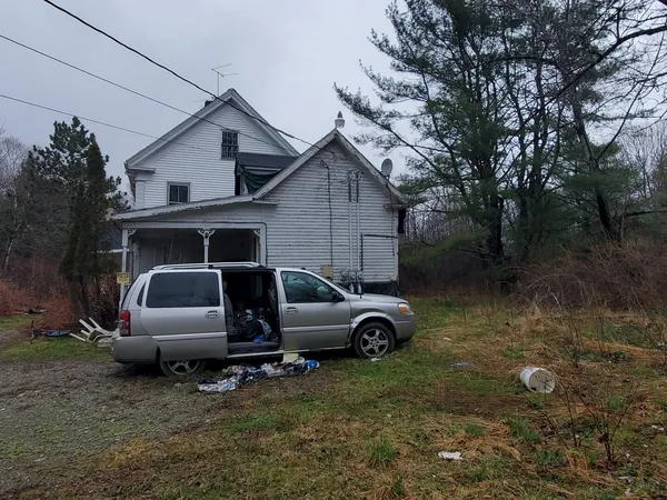 $64,900 | 90 East Main Street, Searsport, ME 04974