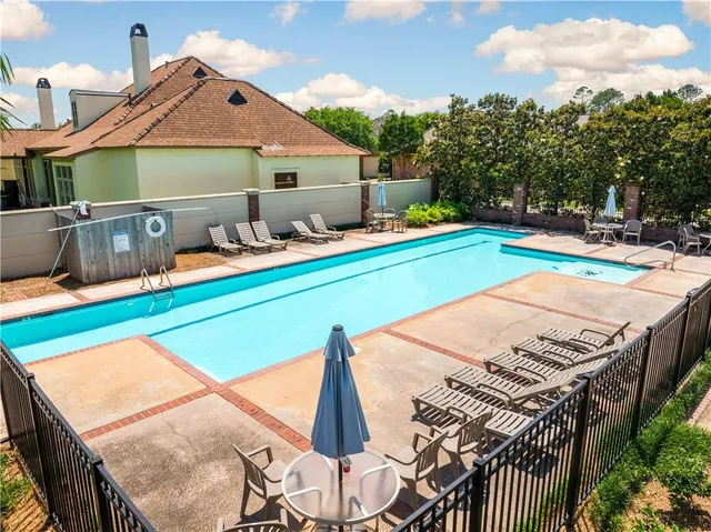 $399,900 | 506 Anderson Court, Alexandria, LA 71303