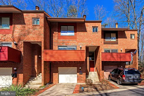 $3,495 | 11502 Sunder Court, Reston, VA 20190