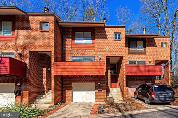 $3,495 | 11502 Sunder Court, Reston, VA 20190