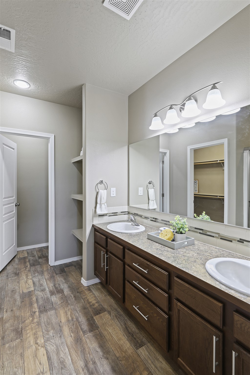 3075 Pheasant Street Cheney, WA 99004 - Photo 11 of 25 Gallery Image 11