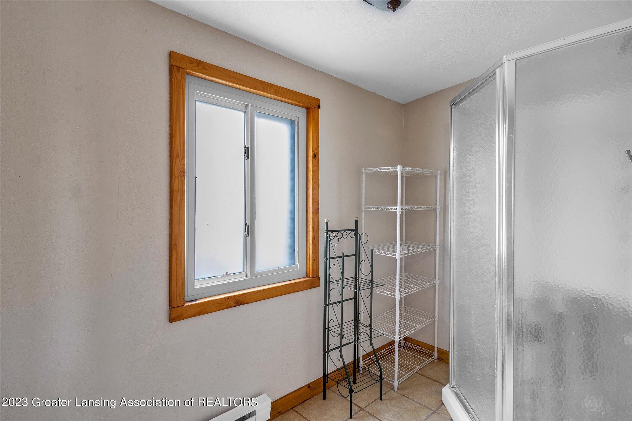 10555 South Wright Road Eagle, MI 48822 - Photo 98 of 126 099-10555-S-Wright-Rd-WindowStill-Real-E