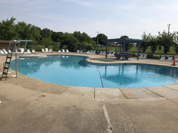 $59,900 | 15069 Lakeshore Boulevard, Brookville, IN 47012