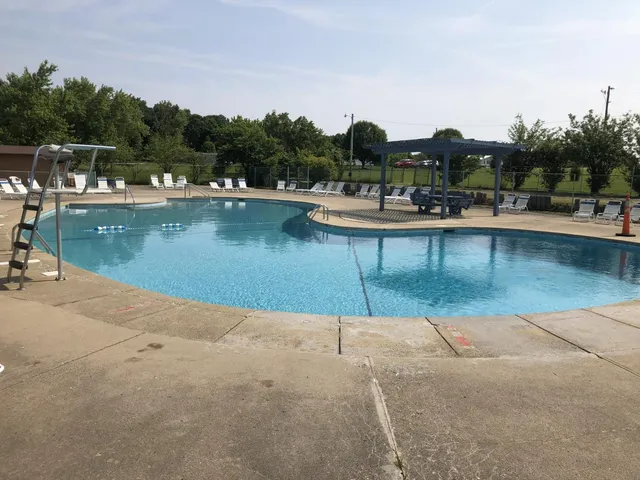 $59,900 | 15069 Lakeshore Boulevard, Brookville, IN 47012