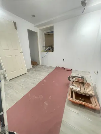 $3,000 | 1-57 Beach 25th Street, Unit LL | Far Rockaway