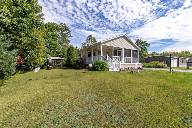 $320,000 | 10 Tumbleweed Drive, Rochester, NH 03867