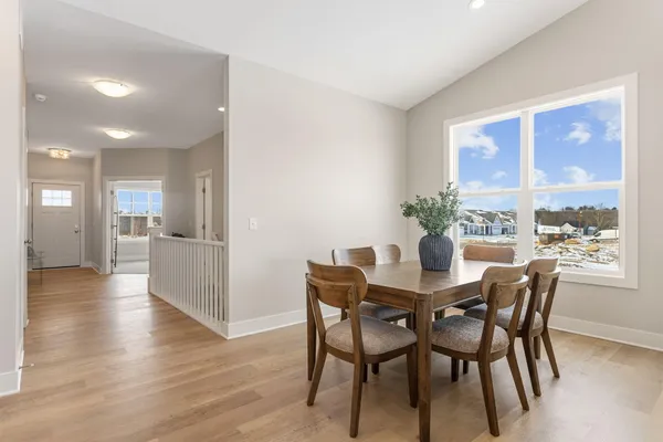 $444,900 | 11913 Smithfield Drive, Holland, MI 49424