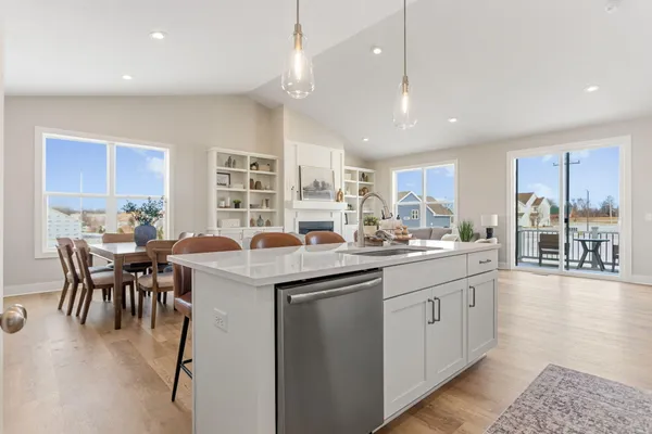 $444,900 | 11913 Smithfield Drive, Holland, MI 49424