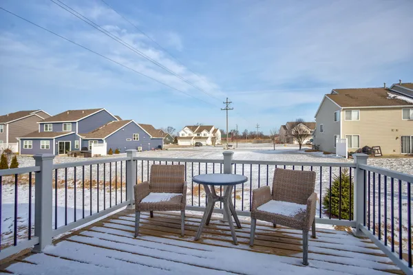 $444,900 | 11913 Smithfield Drive, Holland, MI 49424