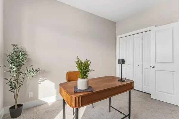 $444,900 | 11913 Smithfield Drive, Holland, MI 49424