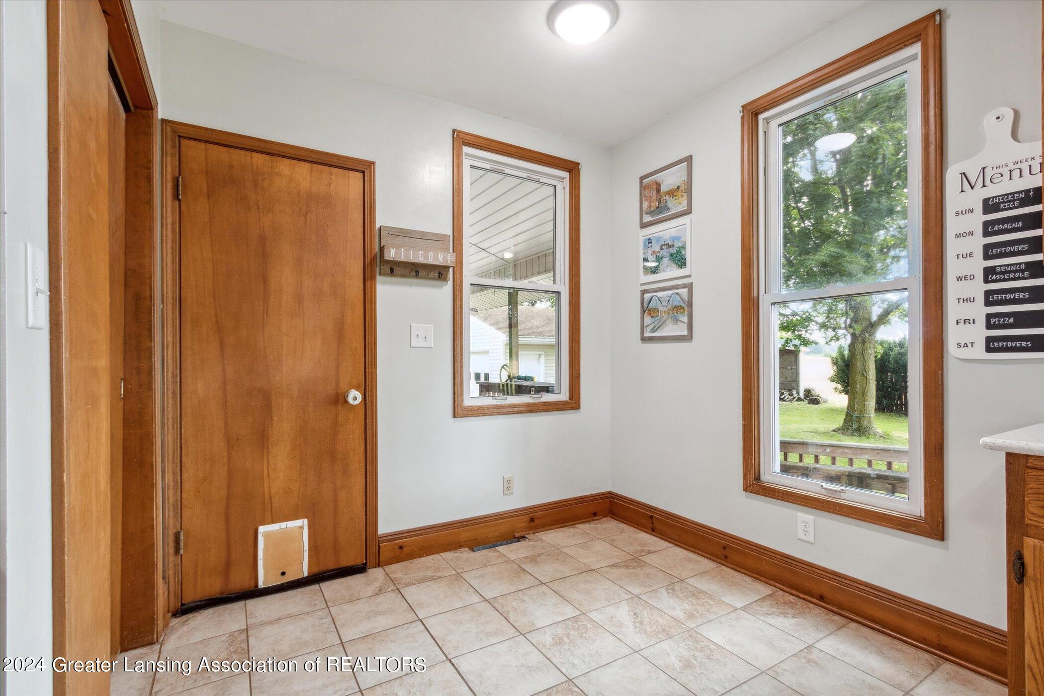 5813 North Wheaton Road Charlotte, MI 48813 - Photo 18 of 50 17-5813-N-Wheaton-Rd-Charlotte-MI-48813-