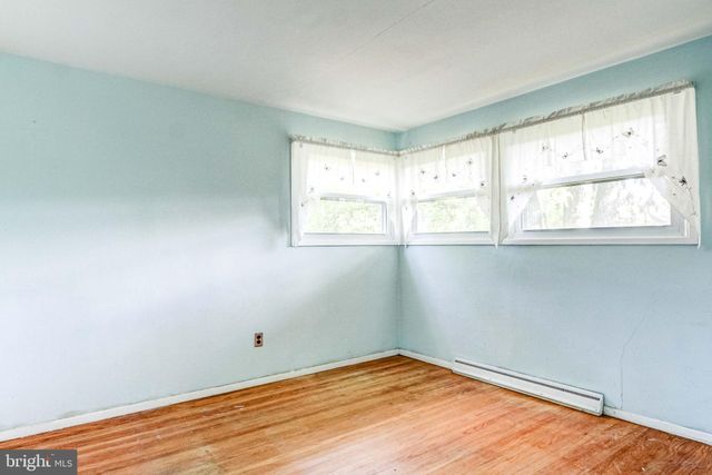 $405,000 | 23 Rampart West, Media, PA 19063