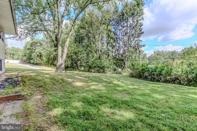 $405,000 | 23 Rampart West, Media, PA 19063