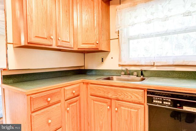 $405,000 | 23 Rampart West, Media, PA 19063