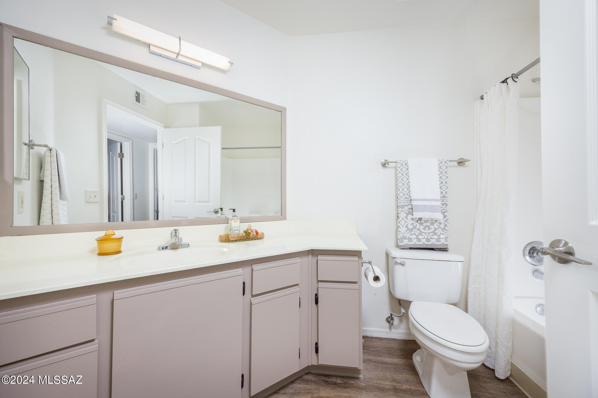 5751 North Kolb Road, Unit 24103 Tucson, AZ 85750 - Photo 15 of 17