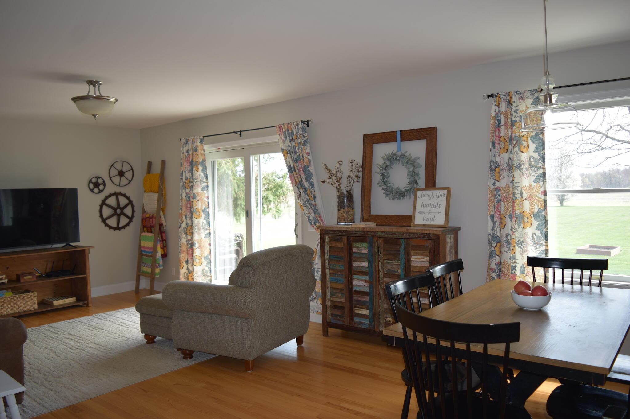 11283 Palmer Road Pataskala, OH 43062 - Photo 10 of 28 Family Rm