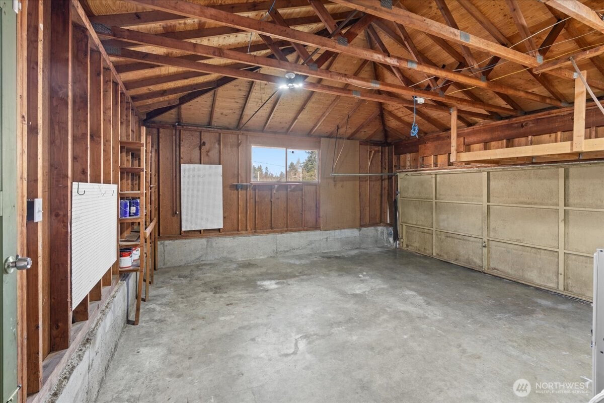 16625 126th Avenue Southeast Renton, WA 98058 - Photo 19 of 25 Gallery Image 19