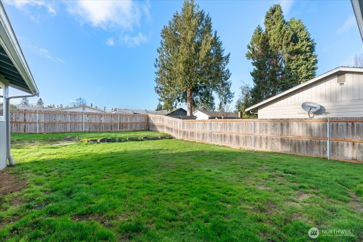 16625 126th Avenue Southeast Renton, WA 98058 - Photo 21 of 25 Gallery Image 21
