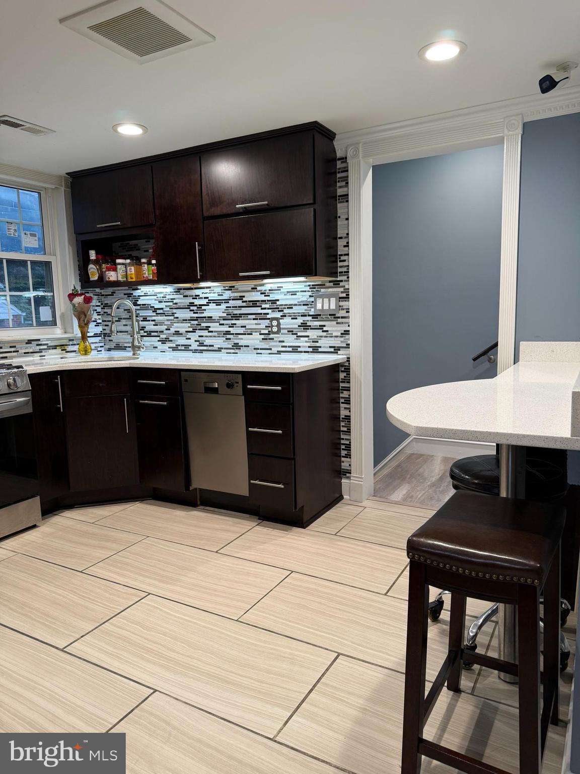 7014 Dunbar Road Dundalk, MD 21222 - Photo 3 of 24 Kitchen
