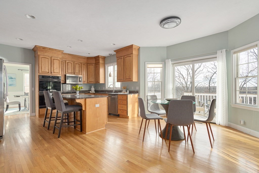 12 Breakneck Hill Road Hopkinton, MA 01748 - Photo 15 of 42