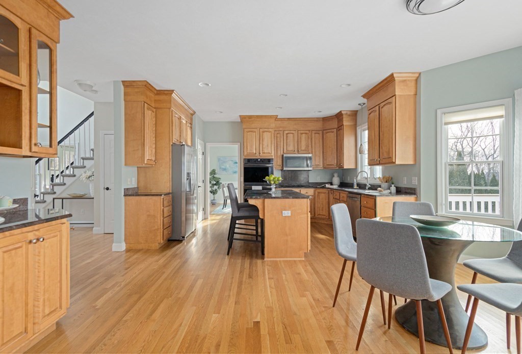 12 Breakneck Hill Road Hopkinton, MA 01748 - Photo 18 of 42