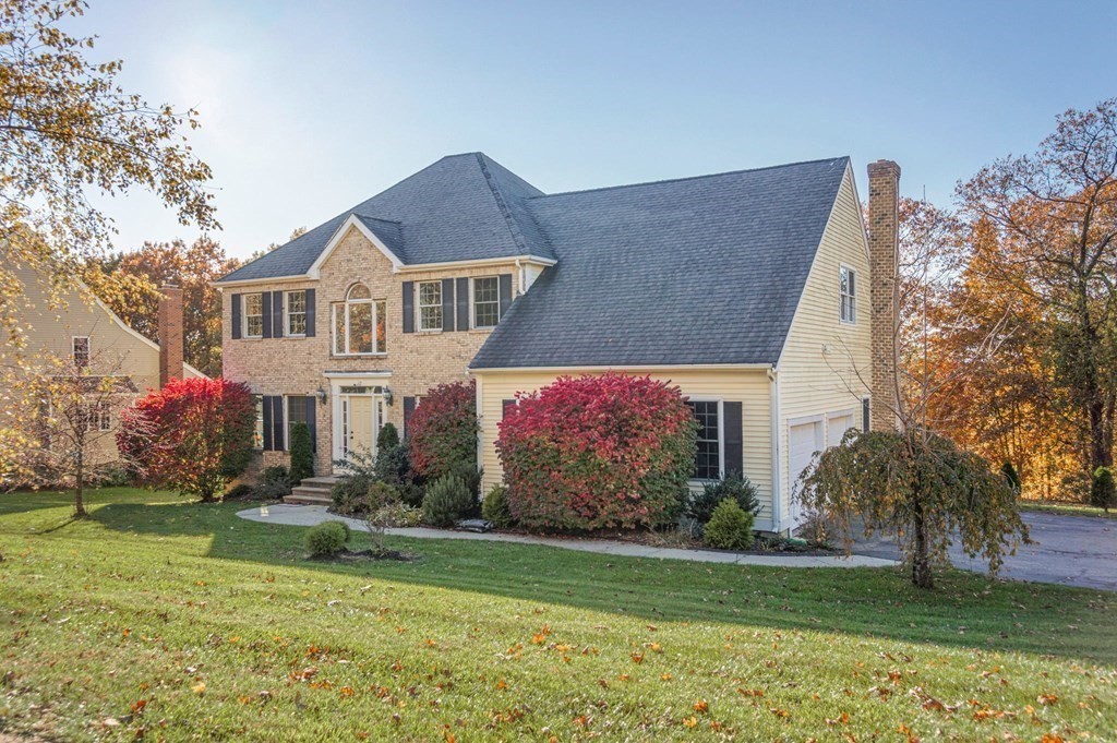 12 Breakneck Hill Road Hopkinton, MA 01748 - Photo 2 of 42