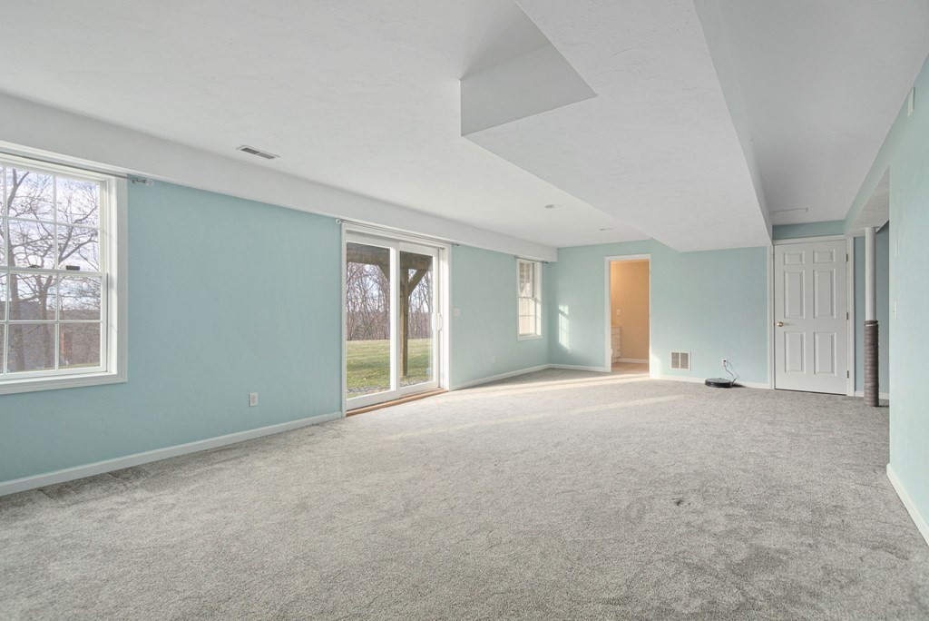 12 Breakneck Hill Road Hopkinton, MA 01748 - Photo 38 of 42